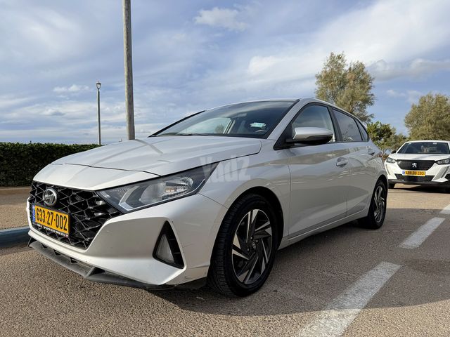 מודעת רכב יונדאי i20
