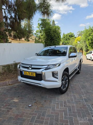 מודעת רכב מיצובישי טרייטון / L200