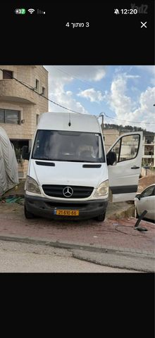 מודעת רכב מרצדס-בנץ ספרינטר