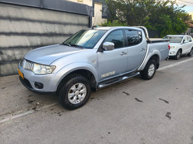 מודעת רכב מיצובישי טרייטון / L200