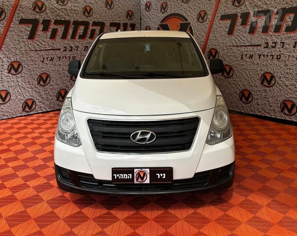 מודעת רכב יונדאי H-1 / i800