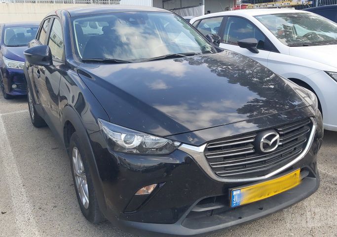 מודעת רכב מאזדה CX-3