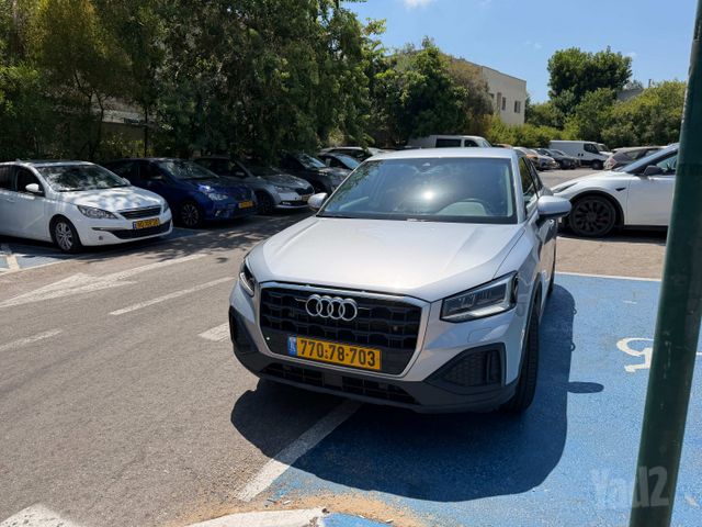 מודעת רכב אאודי Q2