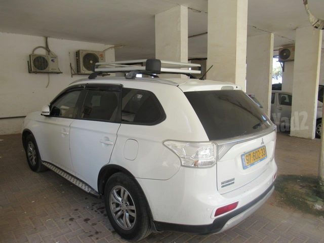 מודעת רכב מיצובישי אאוטלנדר