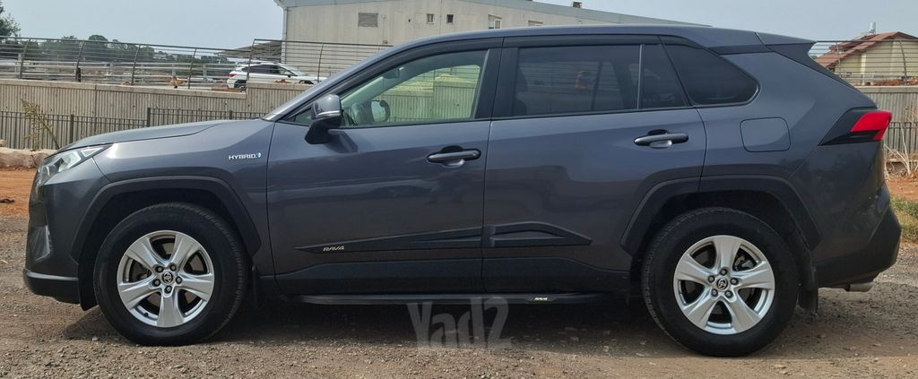 מודעת רכב טויוטה RAV4