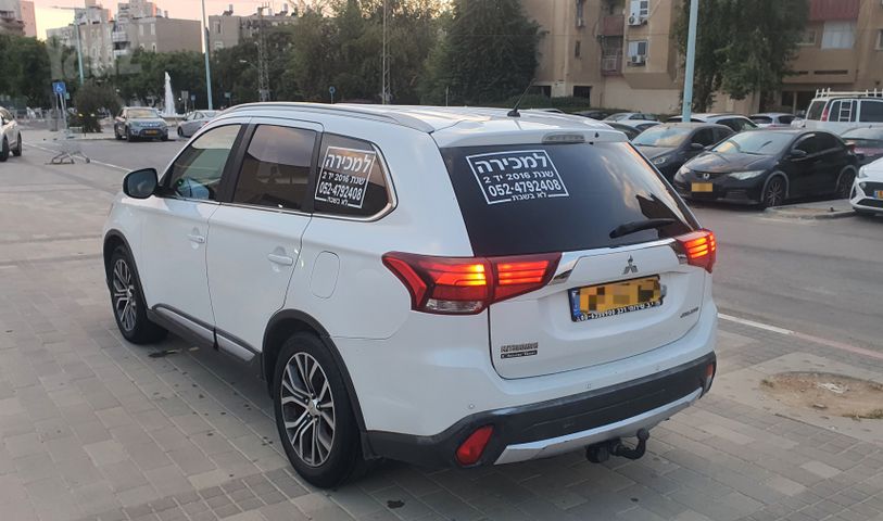 מודעת רכב מיצובישי אאוטלנדר