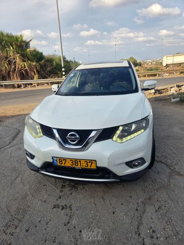 מודעת רכב ניסאן אקס טרייל