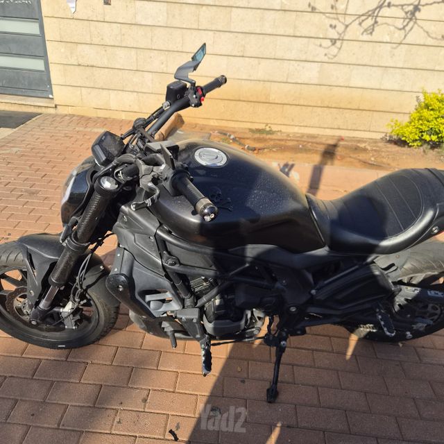 מודעת רכב בנלי 502C