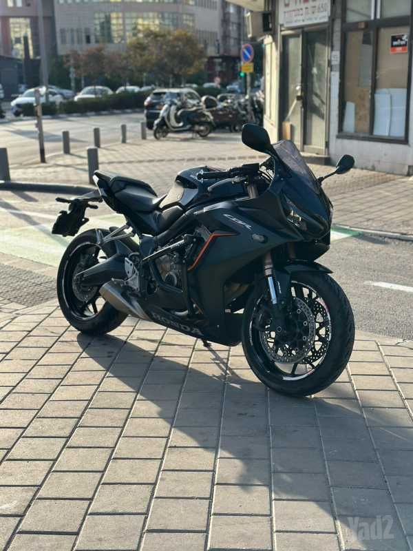 מודעת רכב הונדה CBR650R