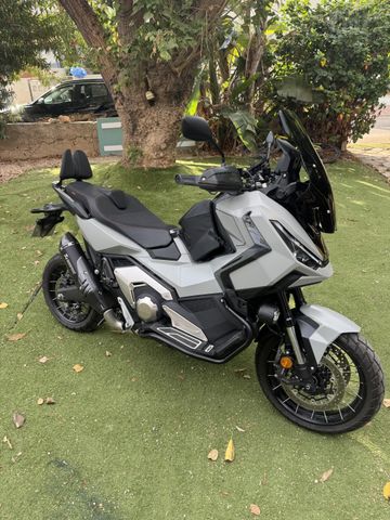 מודעת רכב הונדה X-ADV750