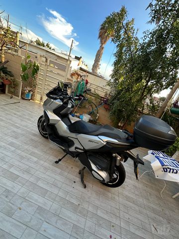 מודעת רכב הונדה ADV350