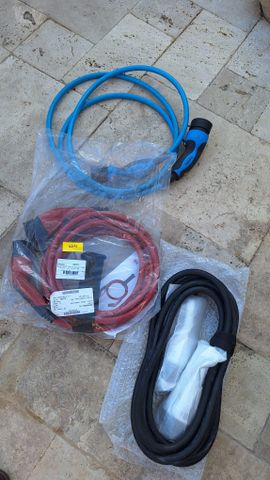 feedItemObj.data.row_1