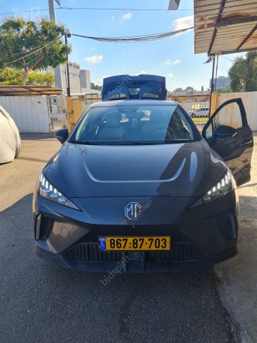 מודעת רכב אם ג'י MG4