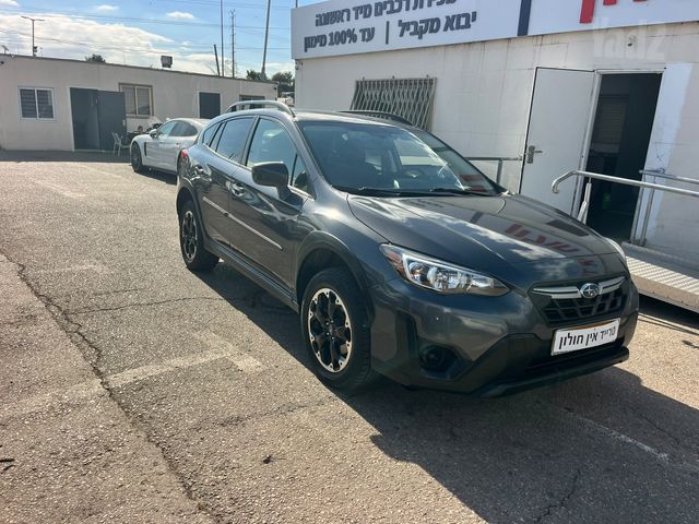 מודעת רכב סובארו XV