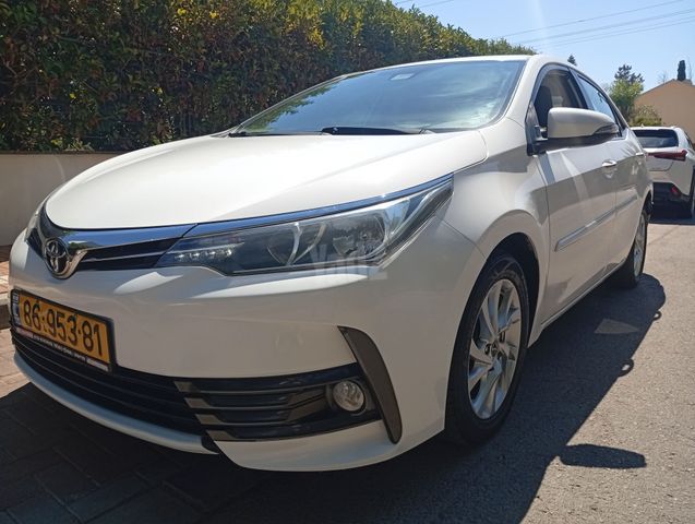 מודעת רכב טויוטה קורולה