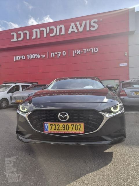 מודעת רכב מאזדה 3