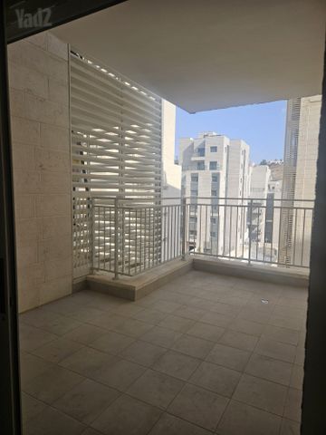 דירה להשכרה בירושלים — 3