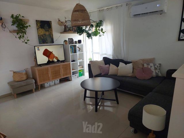 רחבעם זאבי 15