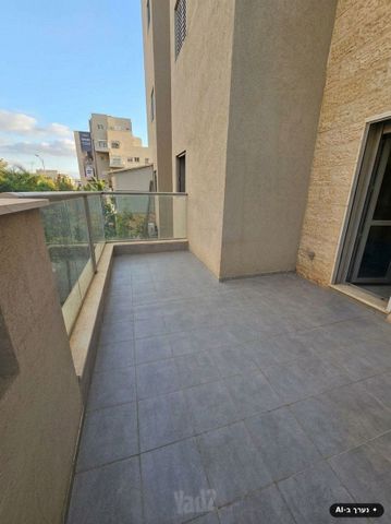 דירה, אבני חן, חריש