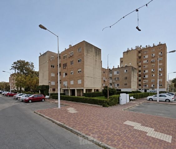 שדרות זלמן שז"ר 25
