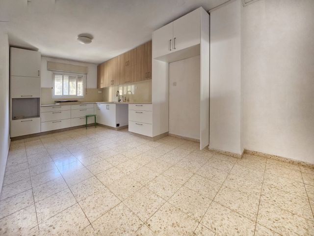 דירת גן להשכרה בירושלים (תיווך) — 3