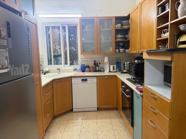 דירת גן להשכרה בירושלים (תיווך) — 2