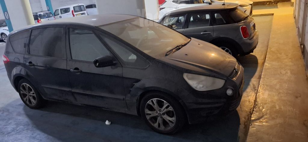 מודעת רכב פורד S-מקס