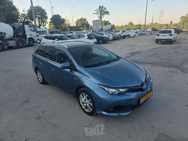 מודעת רכב טויוטה אוריס
