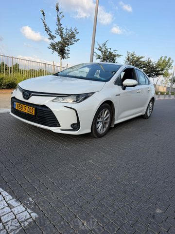 מודעת רכב טויוטה קורולה
