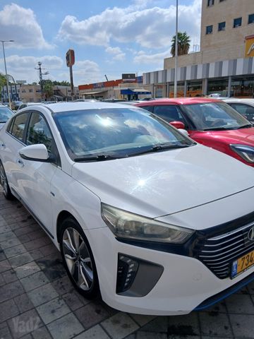 מודעת רכב יונדאי איוניק