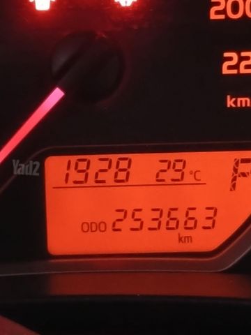 מודעת רכב טויוטה יאריס