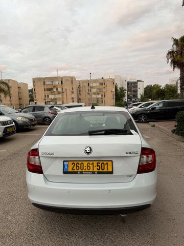 מודעת רכב סקודה ראפיד