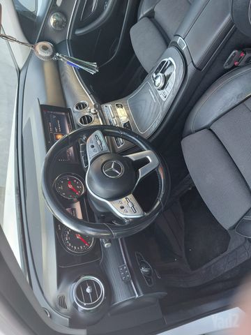מודעת רכב מרצדס-בנץ E-class