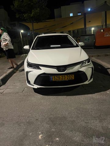 מודעת רכב טויוטה קורולה