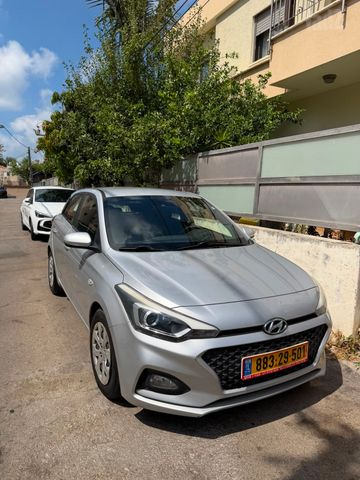 מודעת רכב יונדאי i20