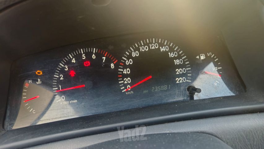 מודעת רכב טויוטה קורולה
