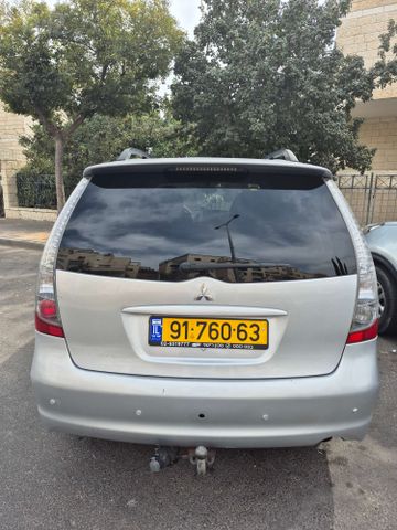 מודעת רכב מיצובישי גרנדיס