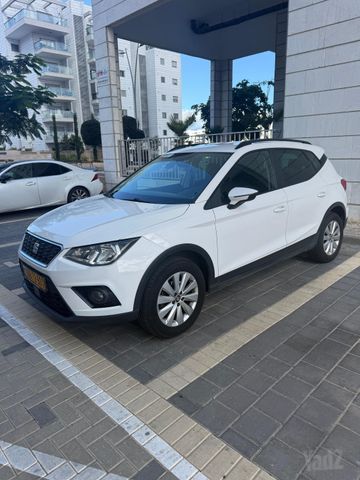 מודעת רכב סיאט ארונה