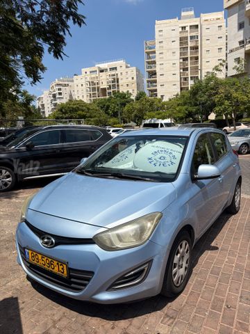 מודעת רכב יונדאי i20