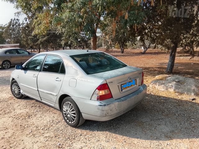 מודעת רכב טויוטה קורולה