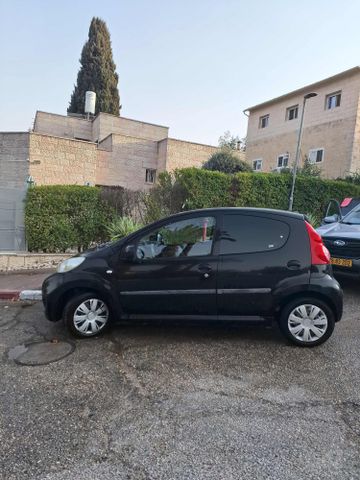 מודעת רכב פיג'ו 107