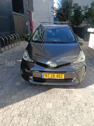 מודעת רכב טויוטה פריוס פלוס