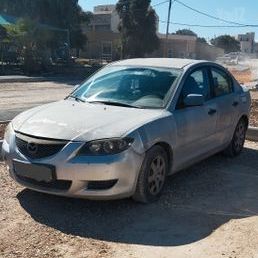 מודעת רכב מאזדה 3