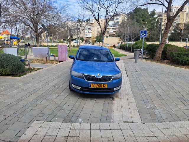 מודעת רכב סקודה ראפיד