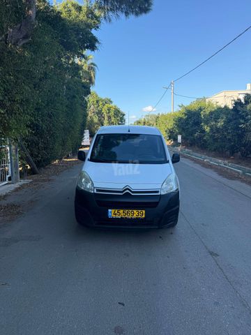 מודעת רכב סיטרואן ברלינגו 