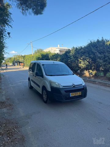 מודעת רכב סיטרואן ברלינגו  2