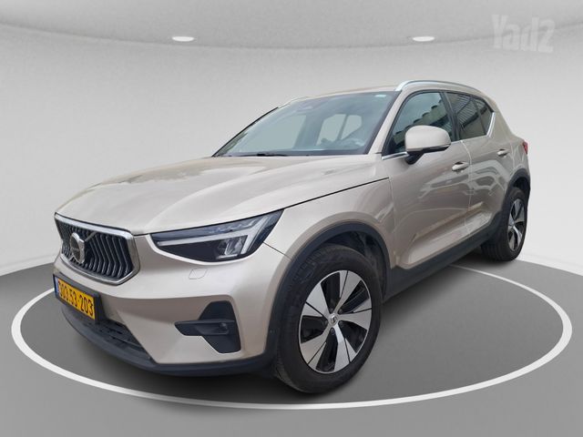 מודעת רכב וולוו XC40