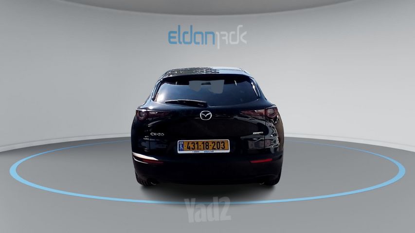 מודעת רכב מאזדה CX-30 2