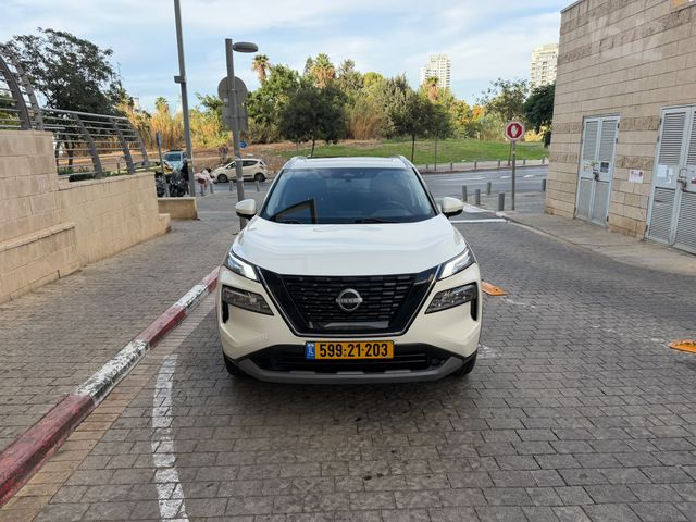 מודעת רכב ניסאן אקס טרייל 2
