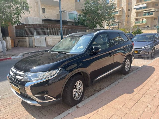 מודעת רכב מיצובישי אאוטלנדר